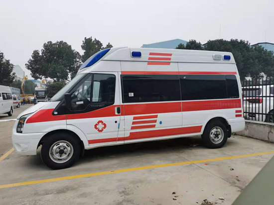 國六福特新世代長軸高福星頂救護車