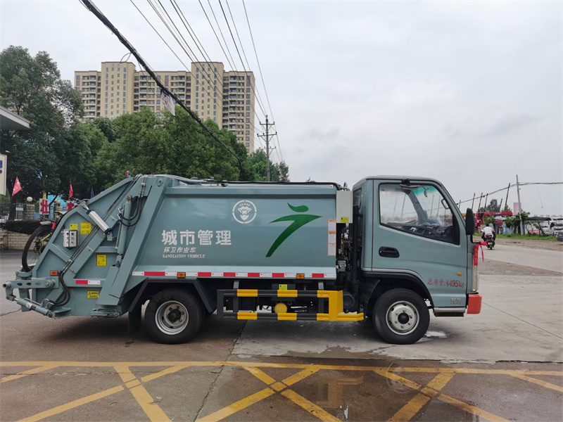 國(guó)六4立方 藍(lán)牌凱馬 壓縮垃圾車(chē)