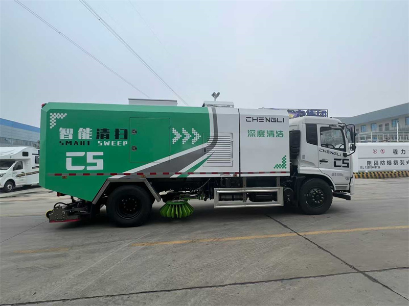 天錦干濕兩用道路污染清除車（深度保潔車）